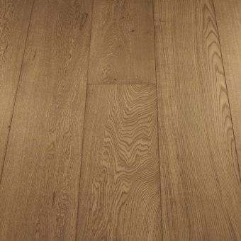 An image of Jordan Wood Floors’ Wide Chestnut plank, offering rich chestnut hues with pronounced wood grains, creating a warm and inviting ambiance for traditional or contemporary spaces.