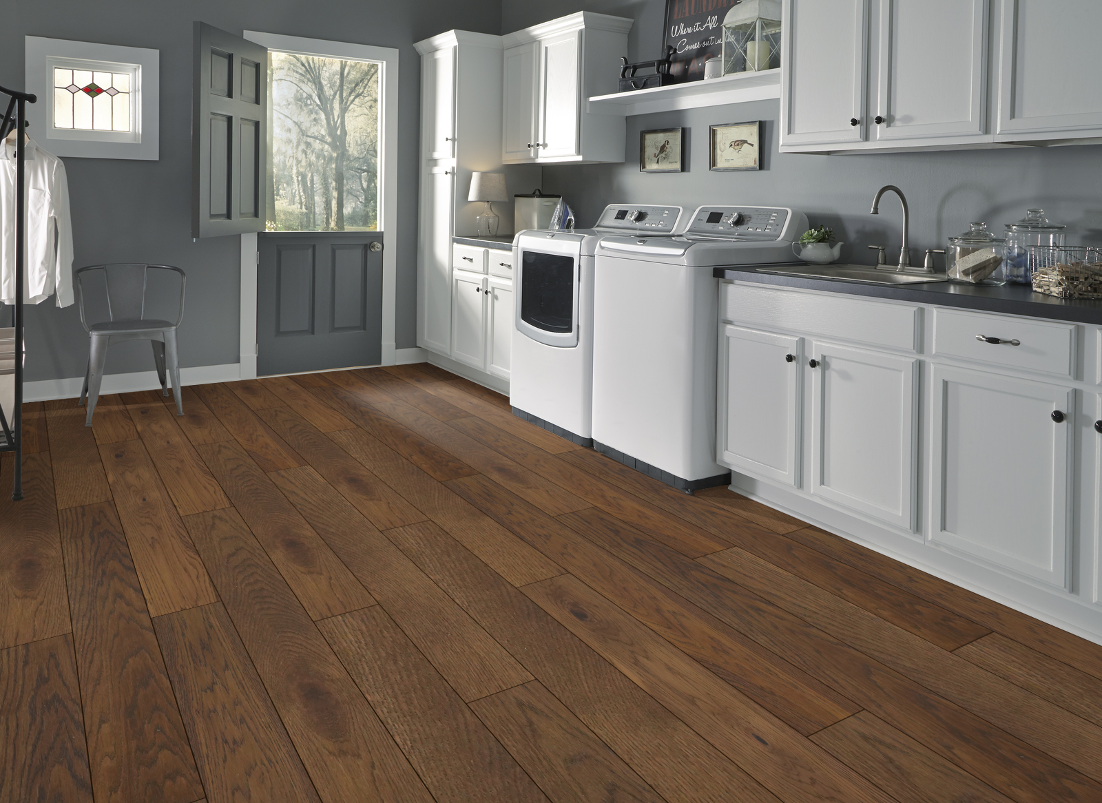 Grand Oak Brown Brush & UV Oiled Engineered Wood Flooring