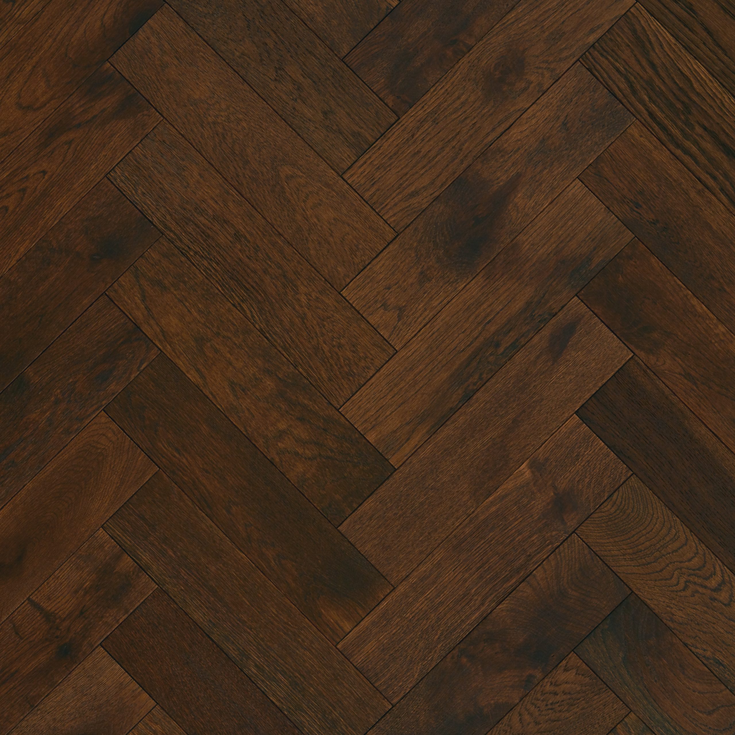 Herringbone Golden Oak Brush & UV Oiled Engineered Flooring – 100mm x 14mm x 400mm